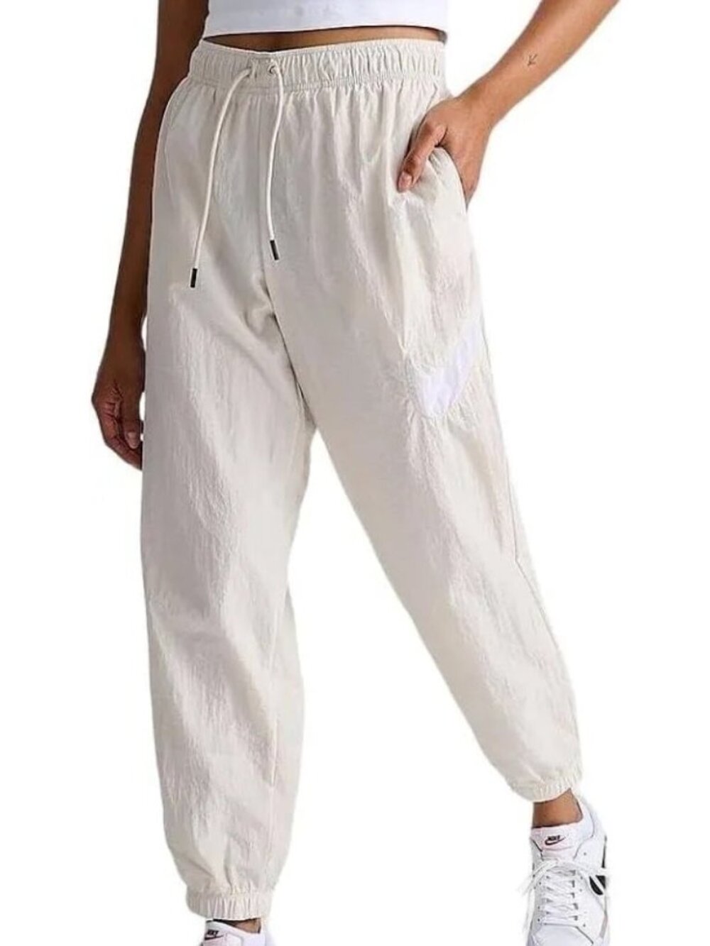 Nike Women Size M Mid Rise Nylon Jogger Track Pant DM6183-104 Windbreaker Ivory